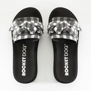 ROCKETDOG Black & White Checkered Slip-on Sandals